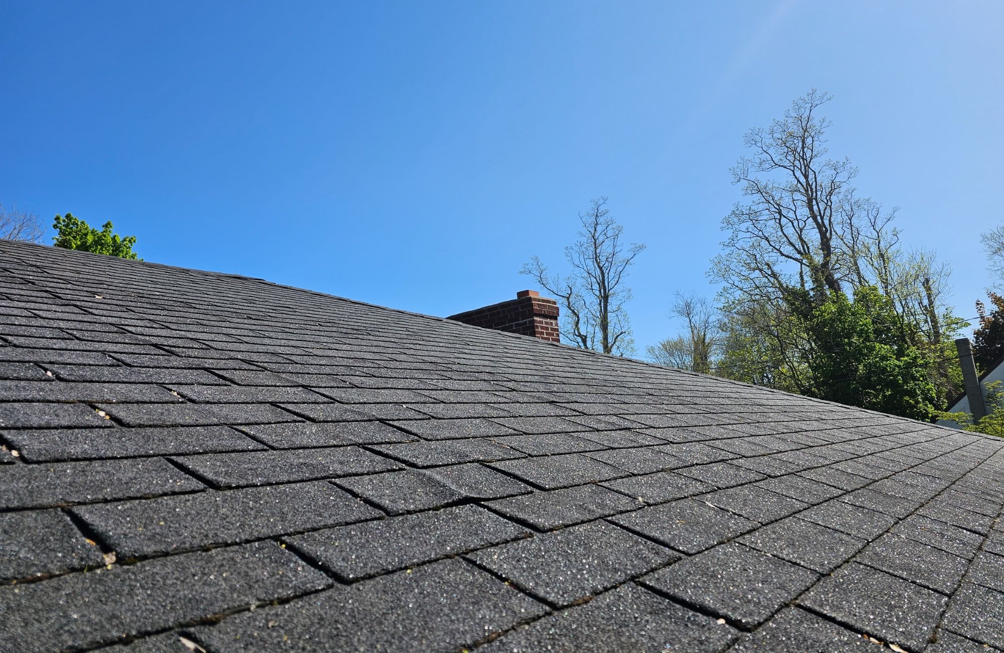 Understanding warranty details related to roofing services.