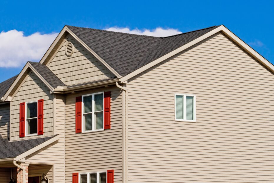 How Long Does Vinyl Siding Last?