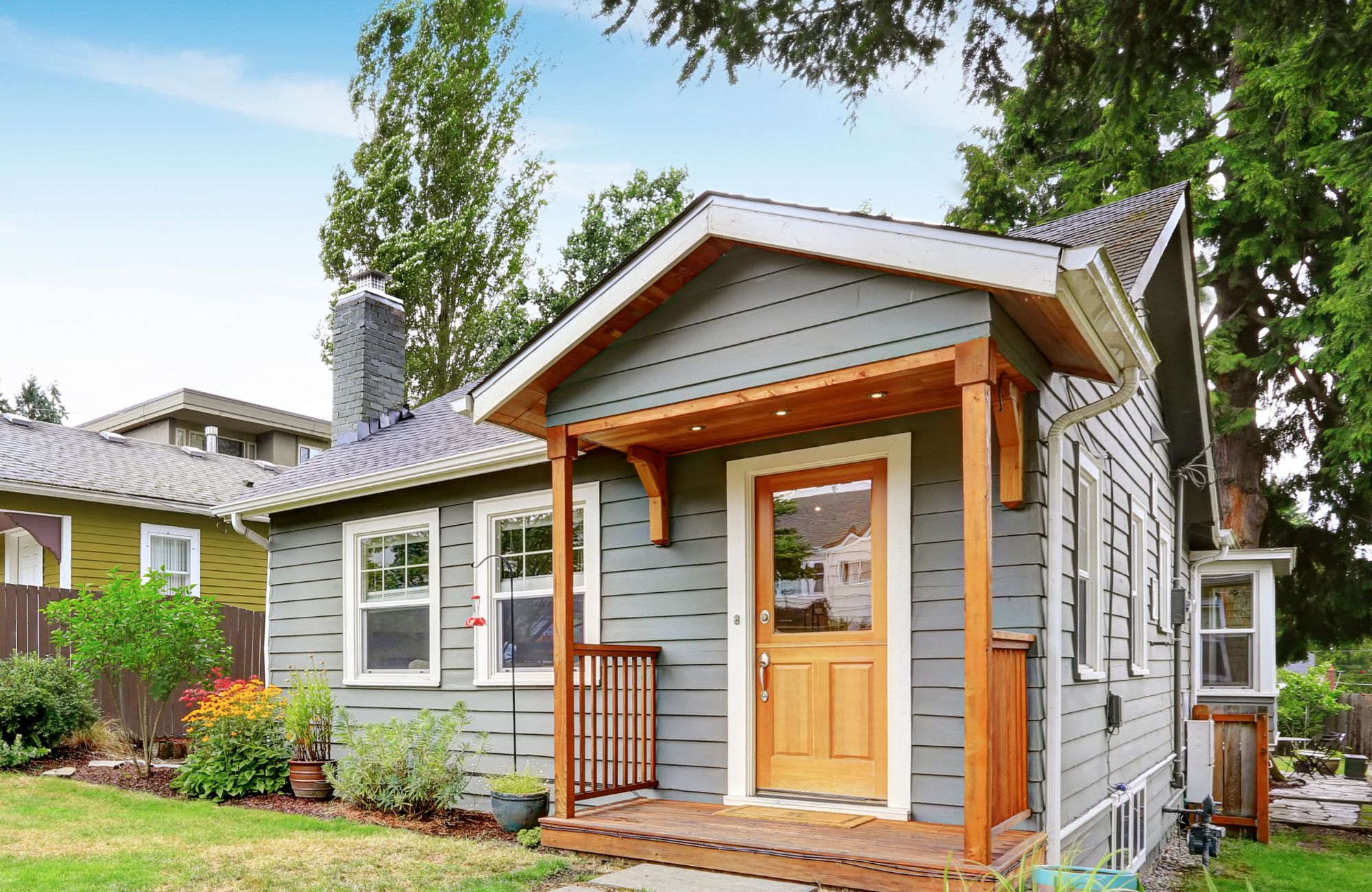 Best Color Siding for Small House: Top Exterior Color Picks | AHC NJ, image size:2000x1300